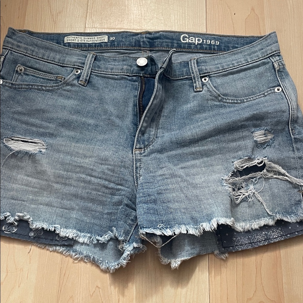 GAP Women's Light Blue Distressed Denim Shorts